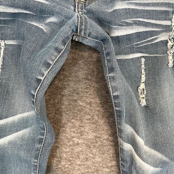 Kassual Womens Jeans Size 40 Distressed Light Wash Jeans Argentina 30" Waist - Picture 4 of 8